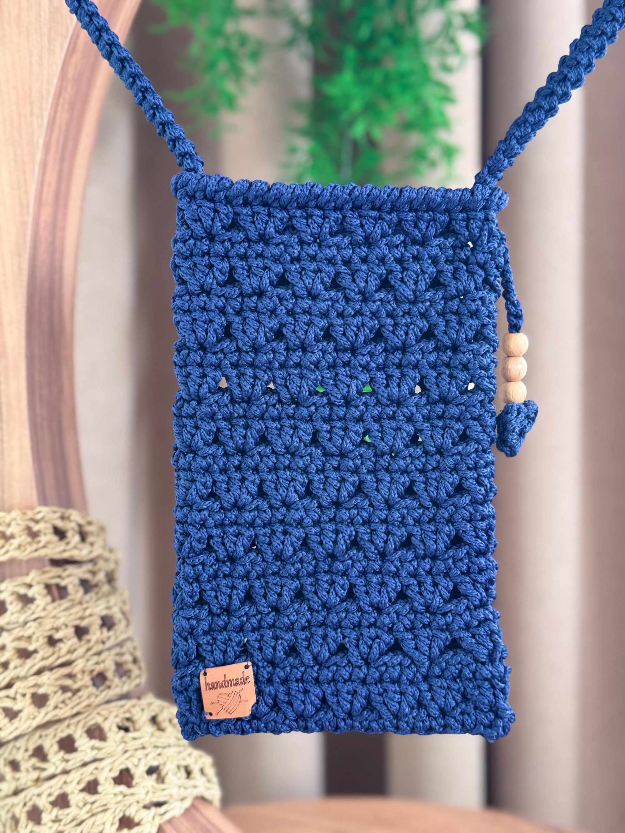 Handmade Örgü Telefon Çantası – Makrome Crossbody, Günlük ve Seyahat Çantası
